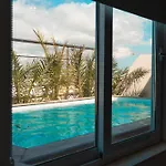 Daire Designer Luxury Penthouse With Private Pool & Bbq *