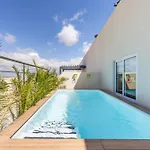 Designer Luxury Penthouse With Private Pool & Bbq Zurrieq