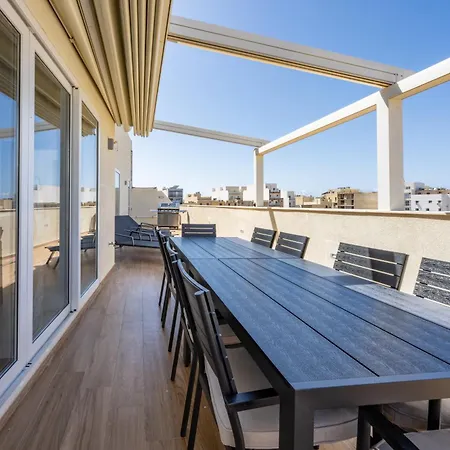 Appartamento Designer Luxury Penthouse With Private Pool & Bbq